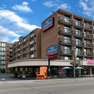 3* Hotel Howard Johnson Plaza By Wyndham By The Falls