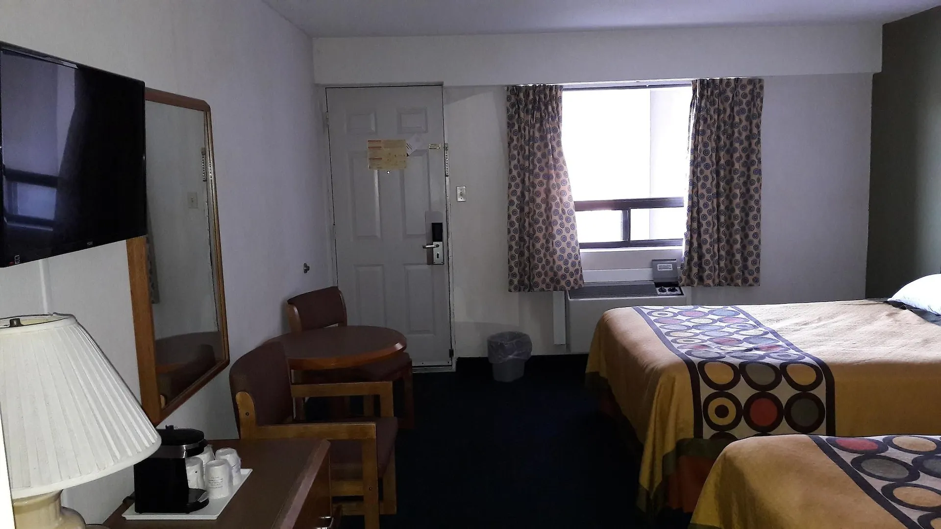 Super 8 By Wyndham Niagara Falls North 0*,  Canada
