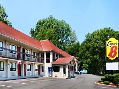Super 8 By Wyndham Niagara Falls North Hotel